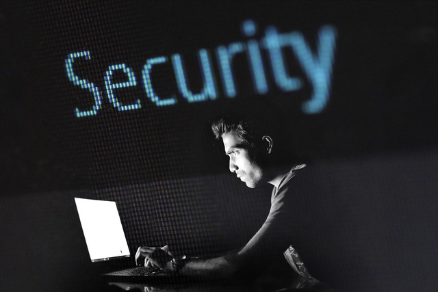 Imagen de un creador de malware informático
